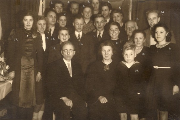 De familiefoto van 25 februari 1947.